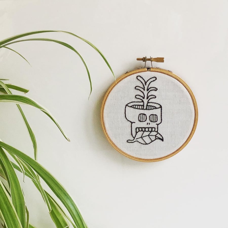Skull embroidery hoop, plant lover, embroidery hoop, textile art