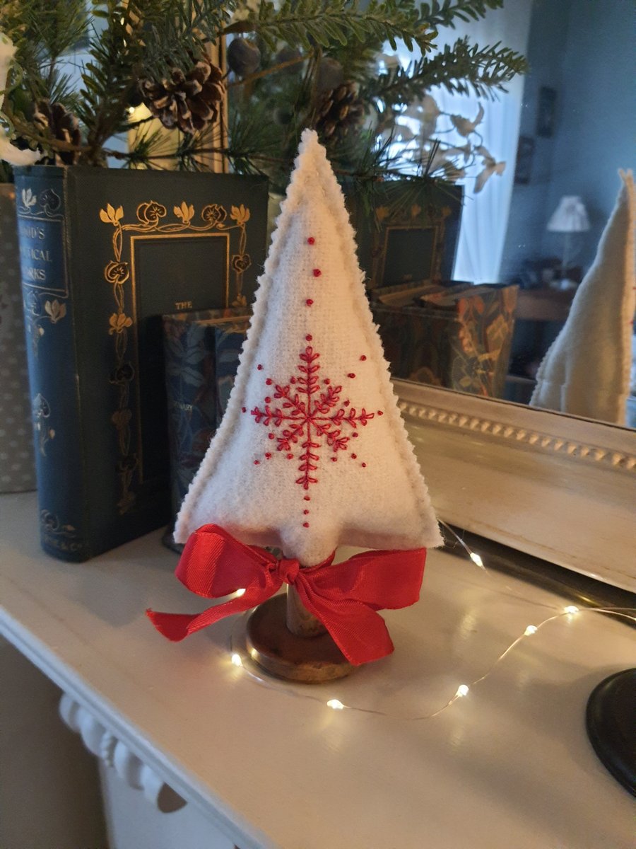 Vintage blanket bobbin tree