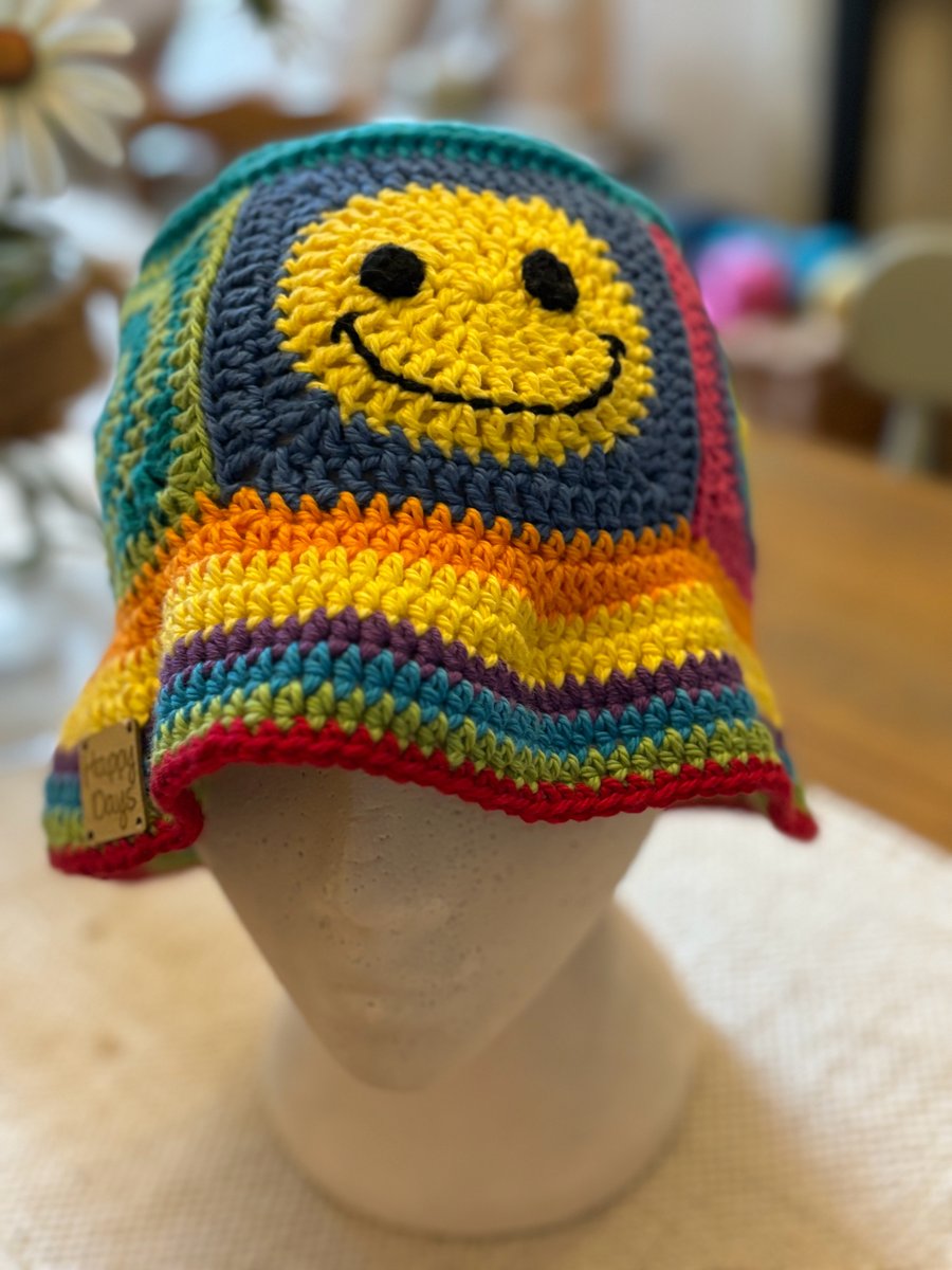 Summer crochet bucket hat festival’s holidays sunny days 
