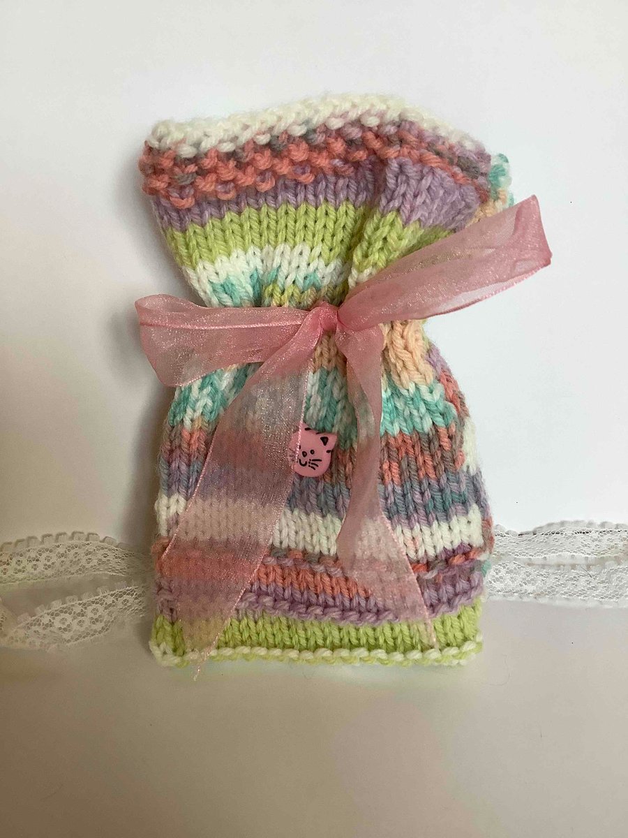 Pink cat knitted gift bag