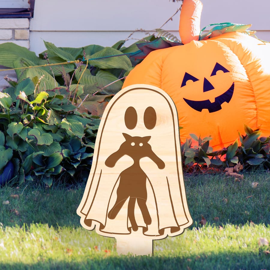 Ghost With Cat Garden Plaque: Outdoor Halloween Decoration