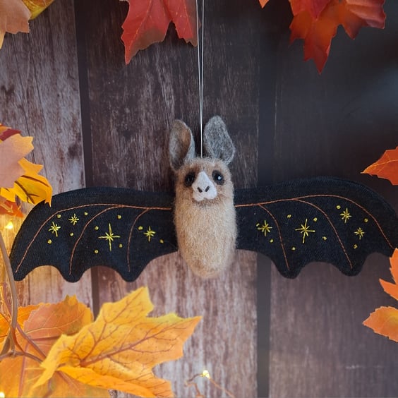 Gold Embroidered Leaf Nosed Bat