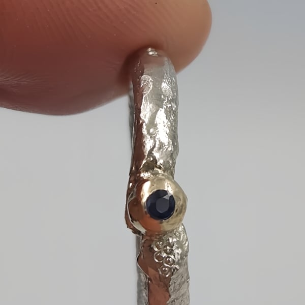 Hand Forged Molten Silver Ring – 9ct Gold, Blue Sapphire - Size M