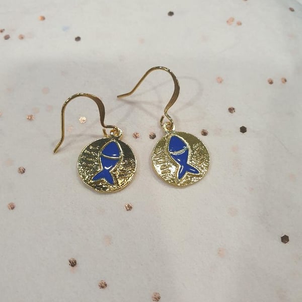 gold plated small medalion meditereanen style earrings with blue enamel fish