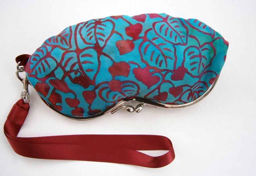 Glasses case