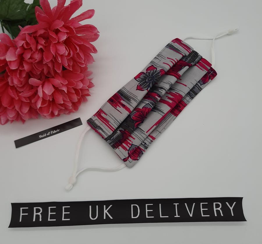 Face mask, small, adjustable,  3 layer,  nose wire, washable in pink and grey. 