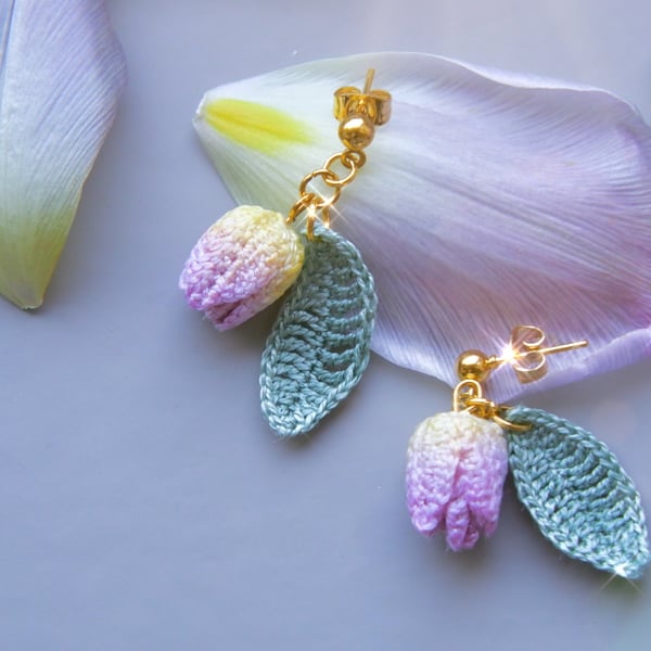 Microcrochet Tulip Stud Drop Earrings 
