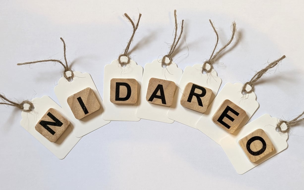 Alphabet letter gift tag or place setting