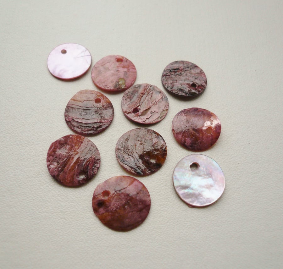 10 Dusky Pink Round Shell Discs