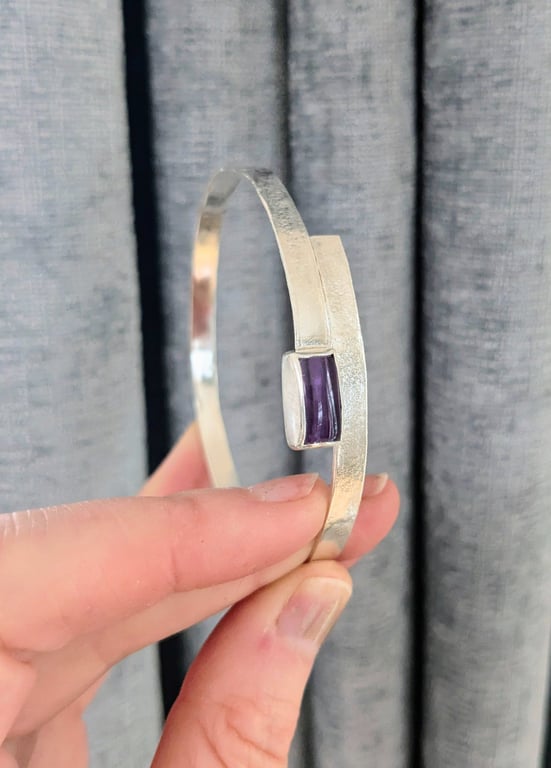 Sterling Silver Textured Bangle with Rectangle Amethyst
