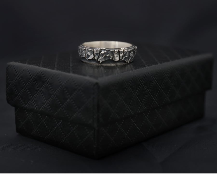 Sterling silver layered abstract band