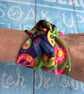 Wide cuff bracelet in retro design fabric - Image 6