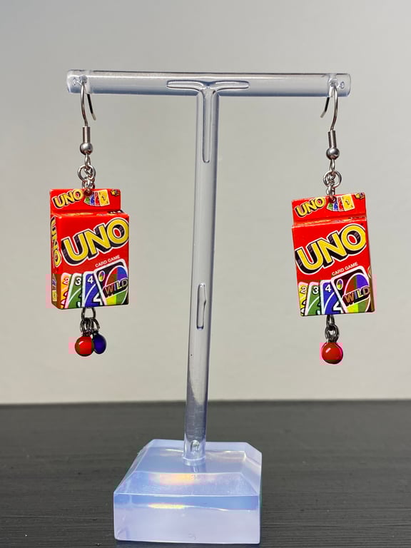 Uno Earrings 