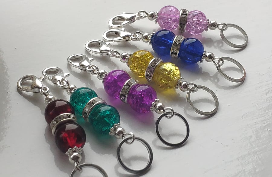 Double sided stitch markers for knitting and crochet 