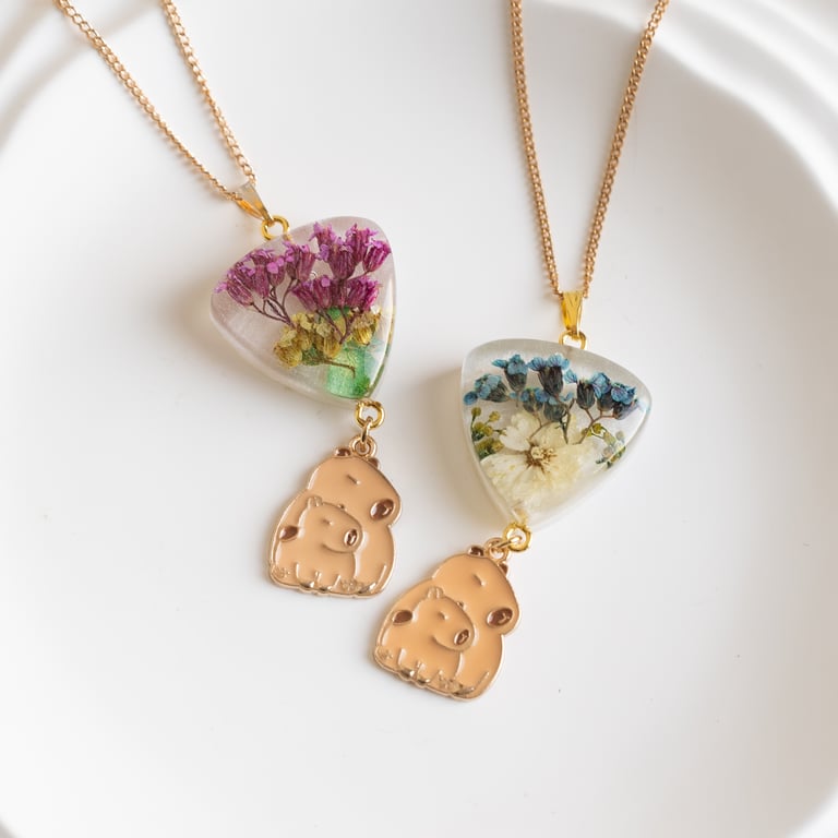 Capybara necklace funny pendant New mom gift - Resin pressed flowers animal gift