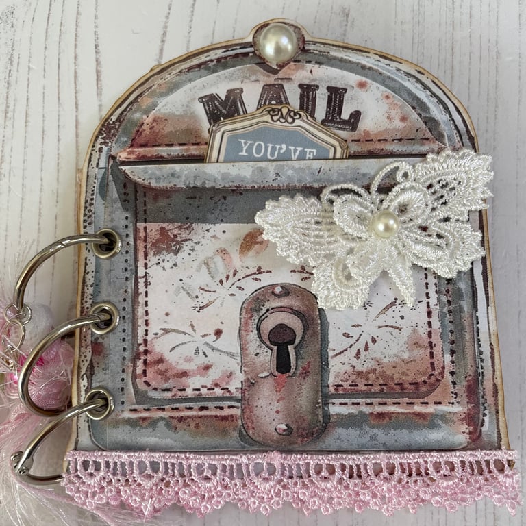 Folio - Shabby Post Box Pocket Journal by Carolee Crafts PB9 - 0012