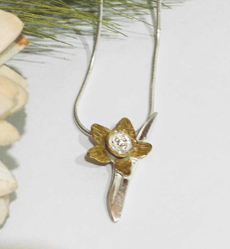 Daffodil Flower Necklace. Sterling Silver and Brass