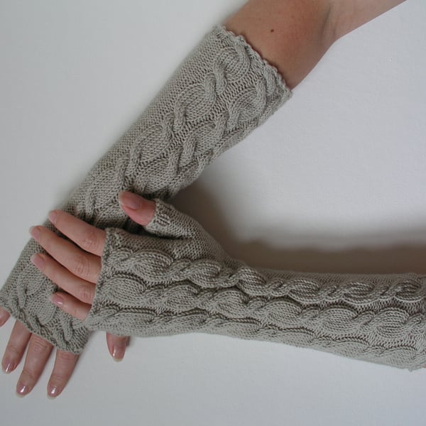Merino Wool Wrist Warmers Beige