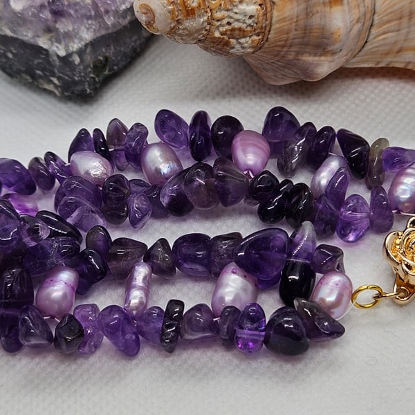 Amethyst and Pearl Bracelet with Magnetic Clasp