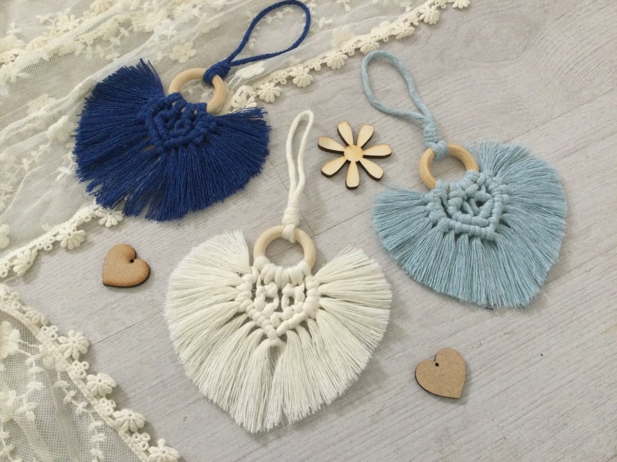 Gorgeous Macrame Heart hanging wall decoration, boho, fringe, valentine gift 