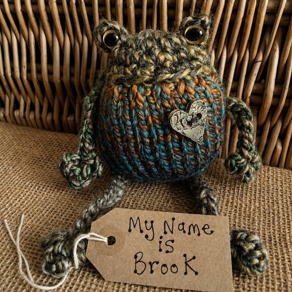 Handmade Knitted Frog Brook – One of a Kind Frog Ornament Whimsical Gift