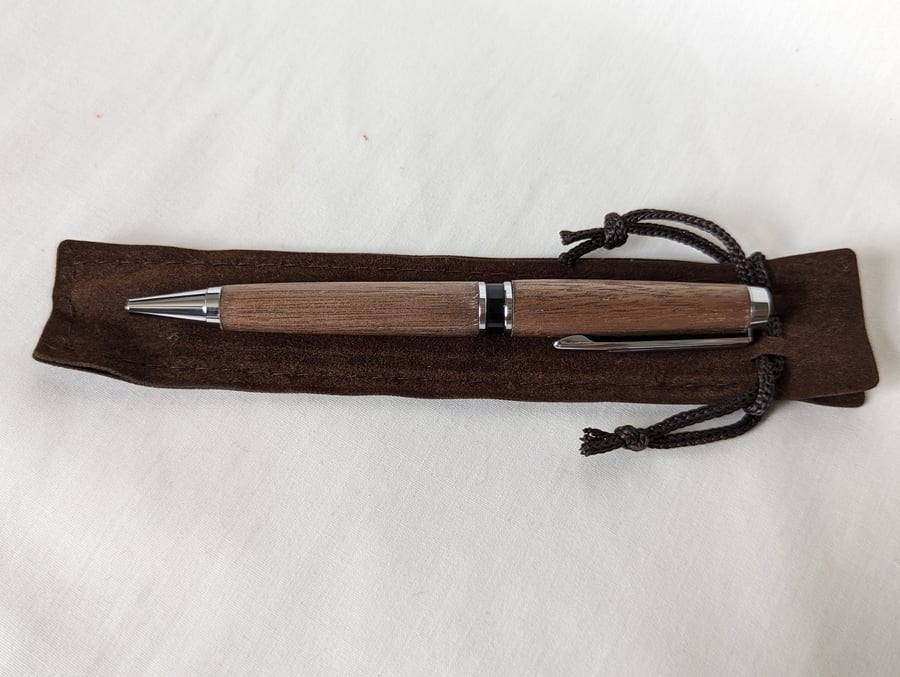 Wooden Pen - Walnut