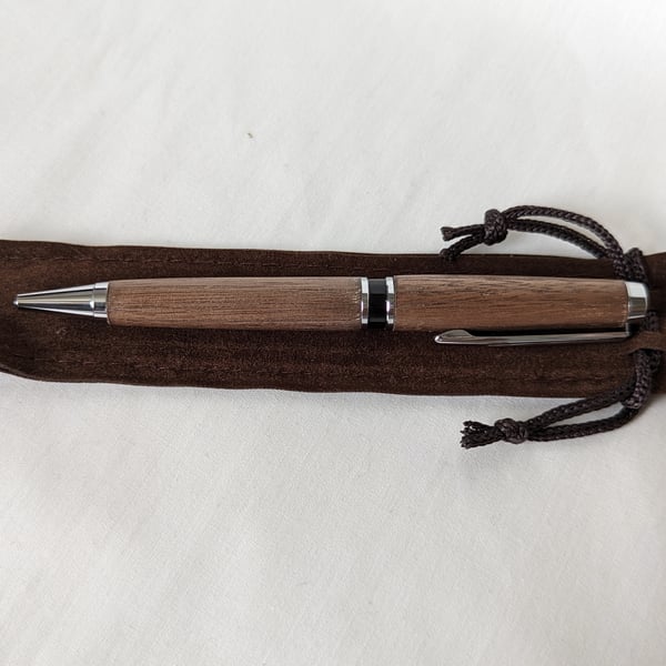 Wooden Pen - Walnut