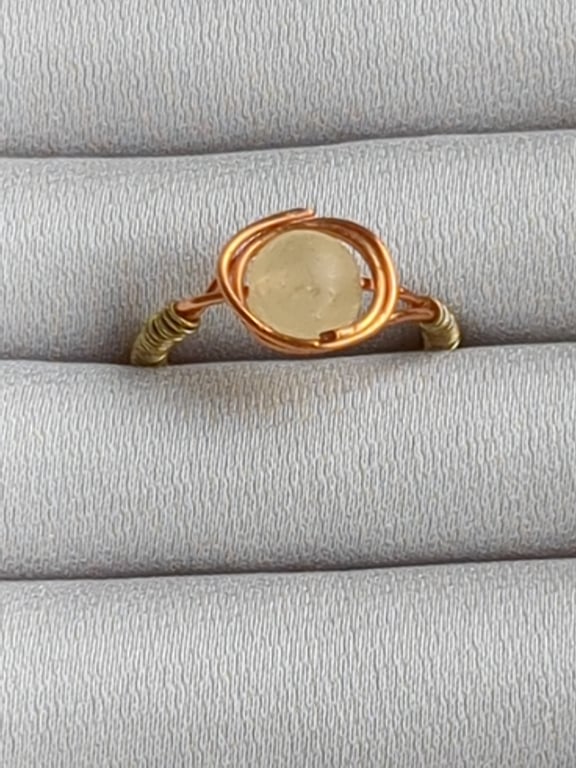 Yellow honey Jade copper ring