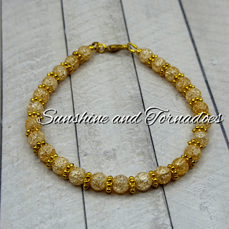 Handmade Golden Crackle Bead Bracelet – Sparkling Gold Accent Jewellery.