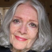 Pari Jewellery and Rissa Knitwear handmade by Kris Ruzecki