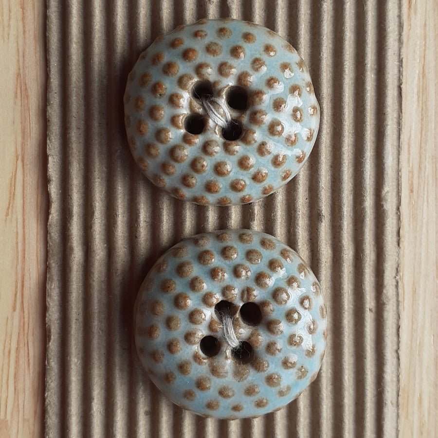Ceramic shabby chic blue and brown buttons 