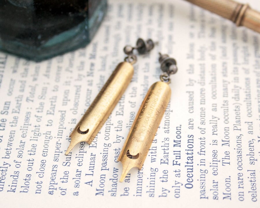 Quirky Earrings made of Pen Nibs, Gold Dip Pen Drop Earrings for English Teacher