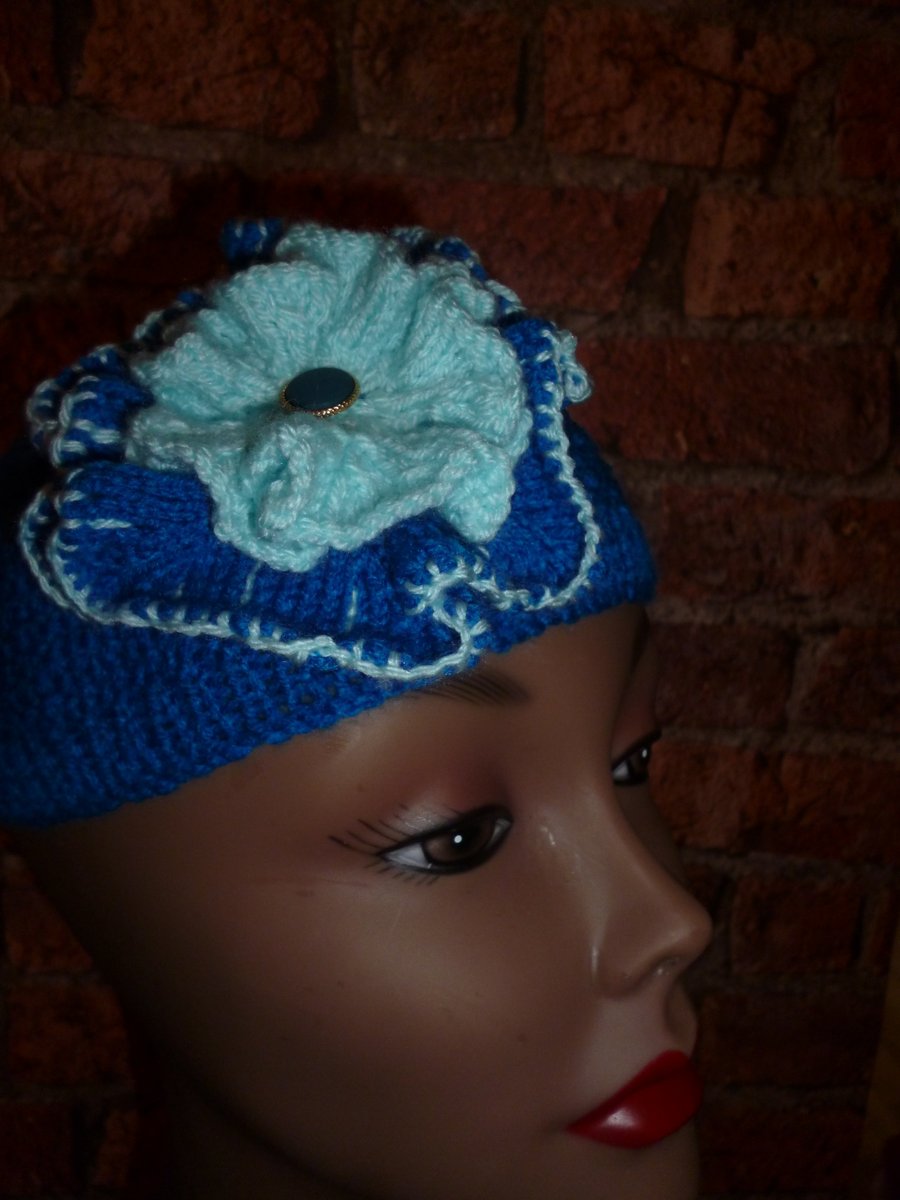 1940's Vintage Style Knitted Hat with Flower