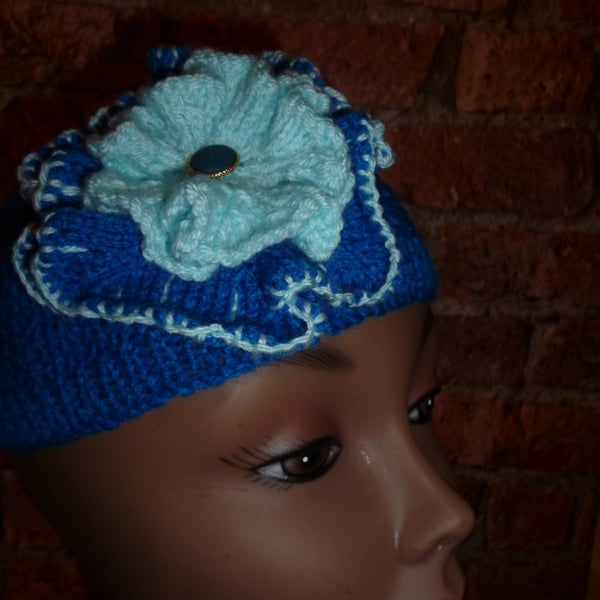 1940's Vintage Style Knitted Hat with Flower