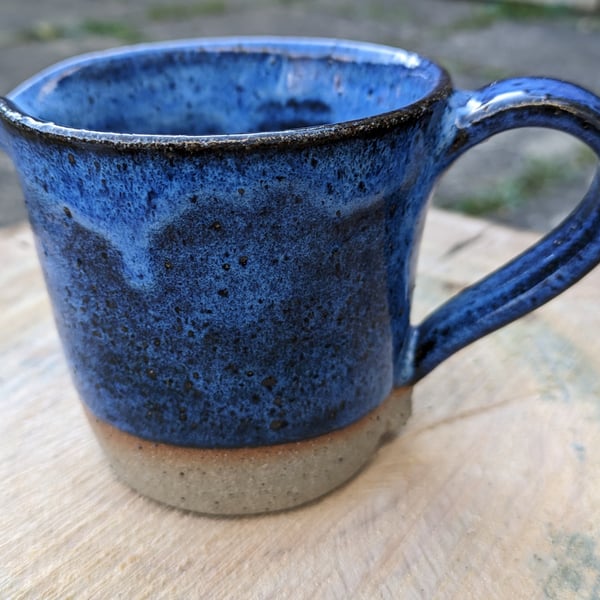 Wavy dark blue jug