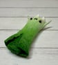 Spun Cotton Miniature Leek Doll - Image 9