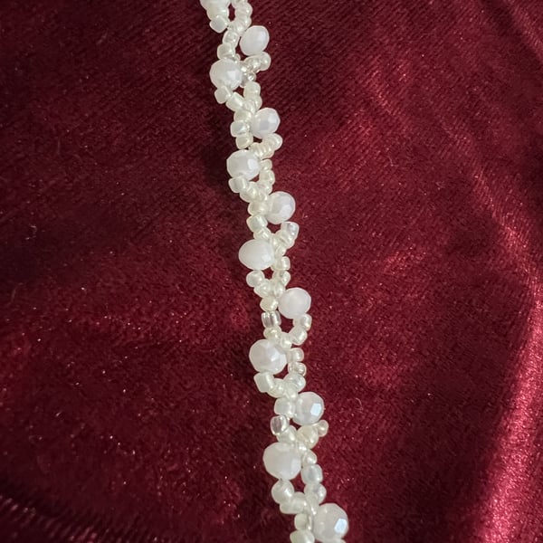 Snowy Branch Bracelet 