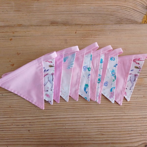 Mini bunting in a mermaid and unicorn theme ideal for room or party decoration
