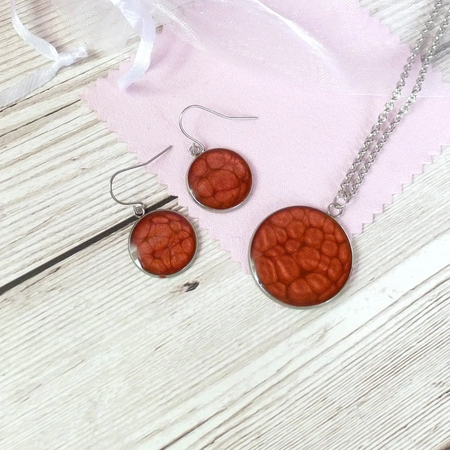 Deep Red enamel and resin pendant and dangle earring set