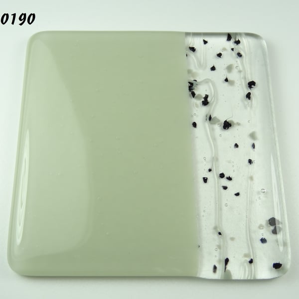 Grey fused glass coaster, 9cm, 6mm thick, handcrafted (0190)