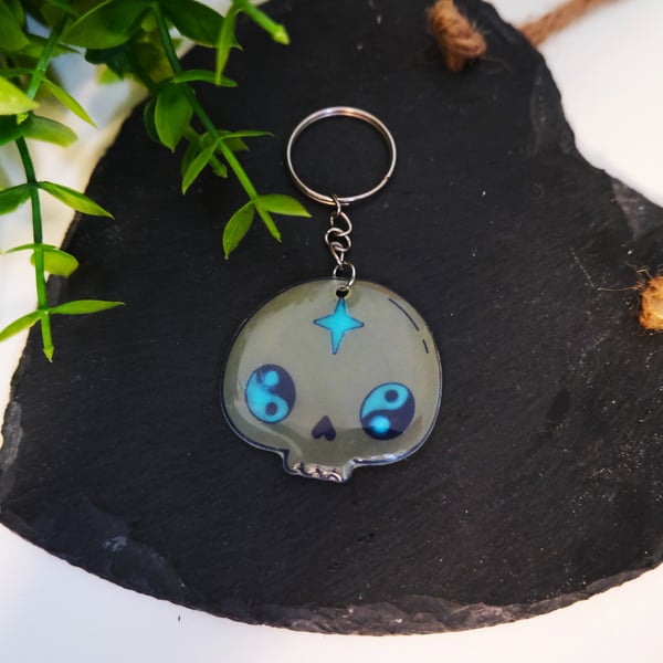 Yin Yang Mystic Skull  Shrink Plastic and Resin Keyring