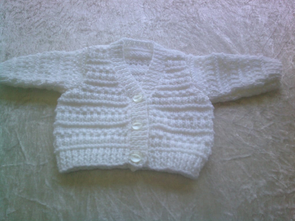 Fancy Rib 14 inch V Neck Cardigan