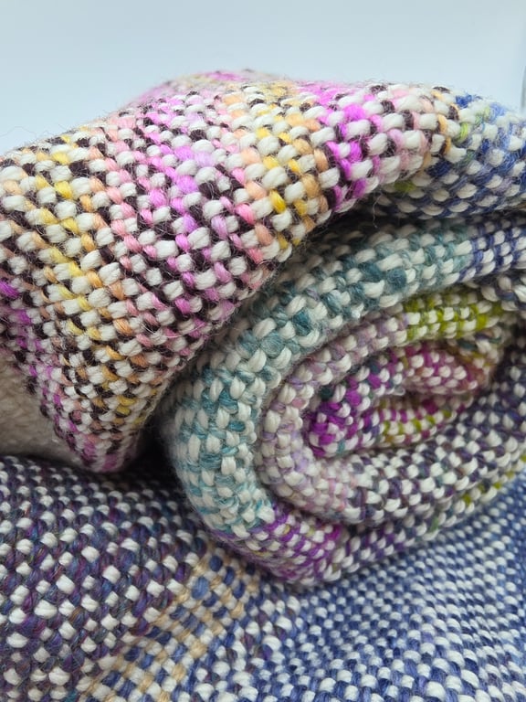 Beautiful multicolour scarf