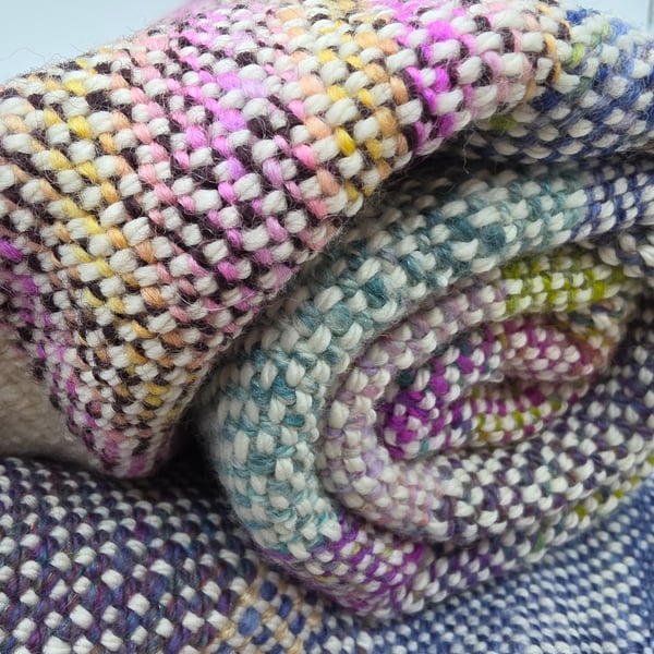 Beautiful multicolour scarf