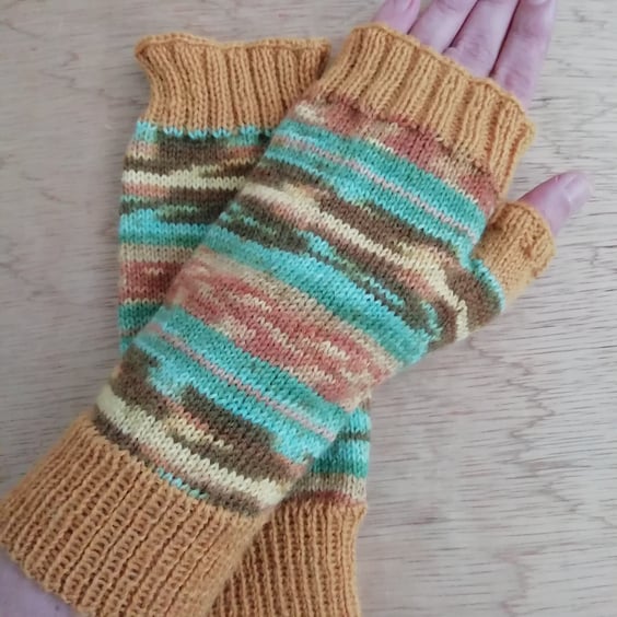 Fingerless Gloves - Hand Knitted - Van Gogh Sunflower inspired 