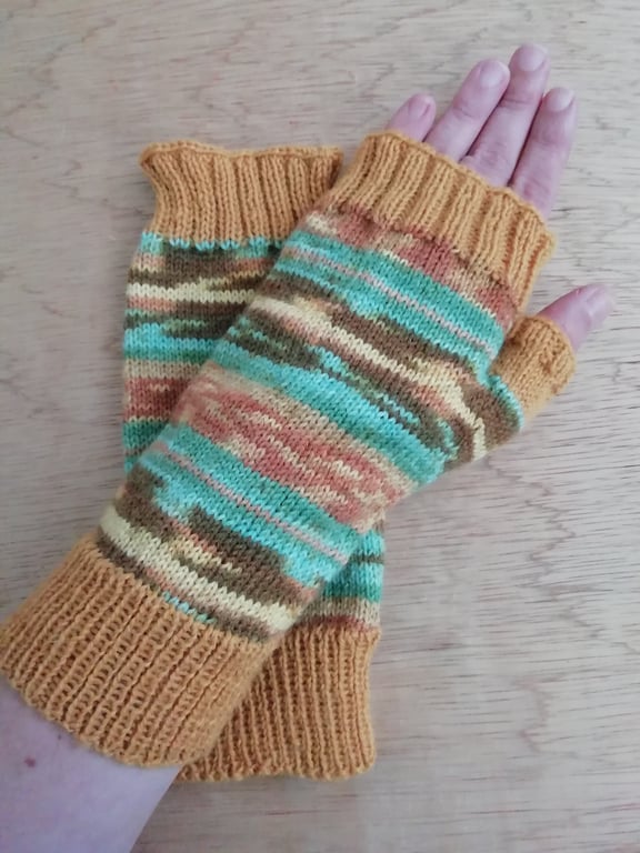 Fingerless Gloves - Hand Knitted - Van Gogh Sunflower inspired 