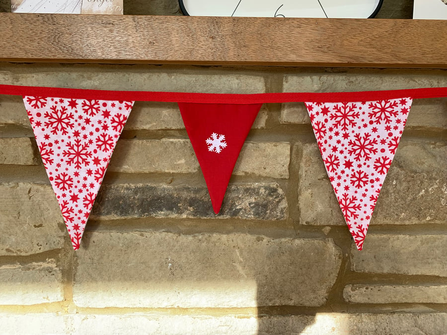 Skandi Snowflakes Bunting