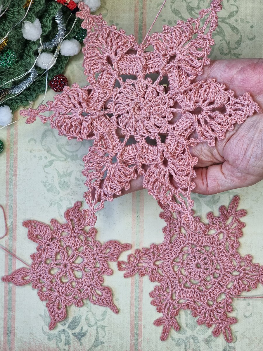 crochet snowflakes
