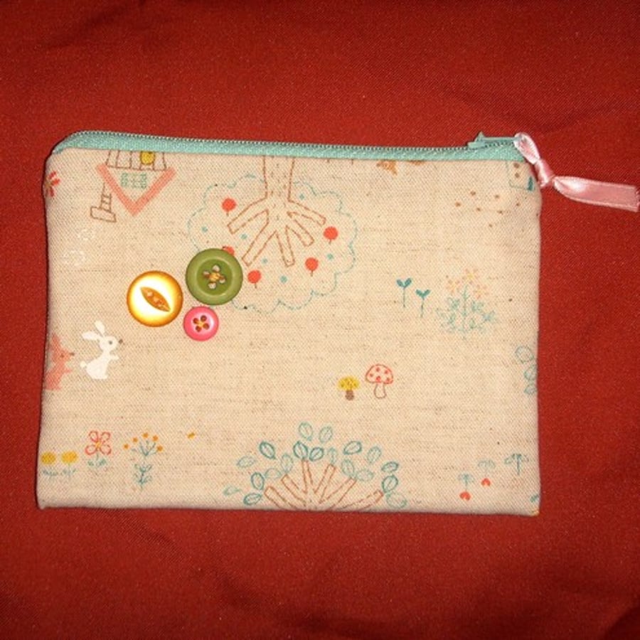    SALE  SALE  SALE    Cue little  coin purse