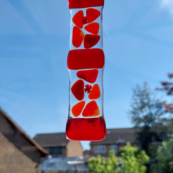 Red mosaic handcrafted fused glass suncatcher - 3x13cm (28)